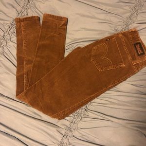 Corduroy Levi skinny jeans